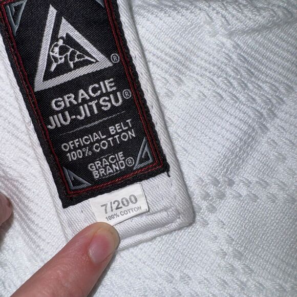 Gracie Jiu-Jitsu Classic Gi Size 7/200 White Kimono With Belt - Picture 7 of 12